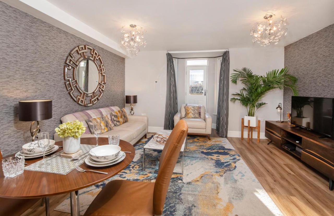 8 Blue Bridge- Elegant And Luxurious 1 Bedroom Apt- Free Parking York Ngoại thất bức ảnh